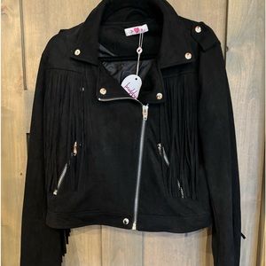 "Francesca" Fringe Suede Western
(NWT)
Cowgirl Jacket